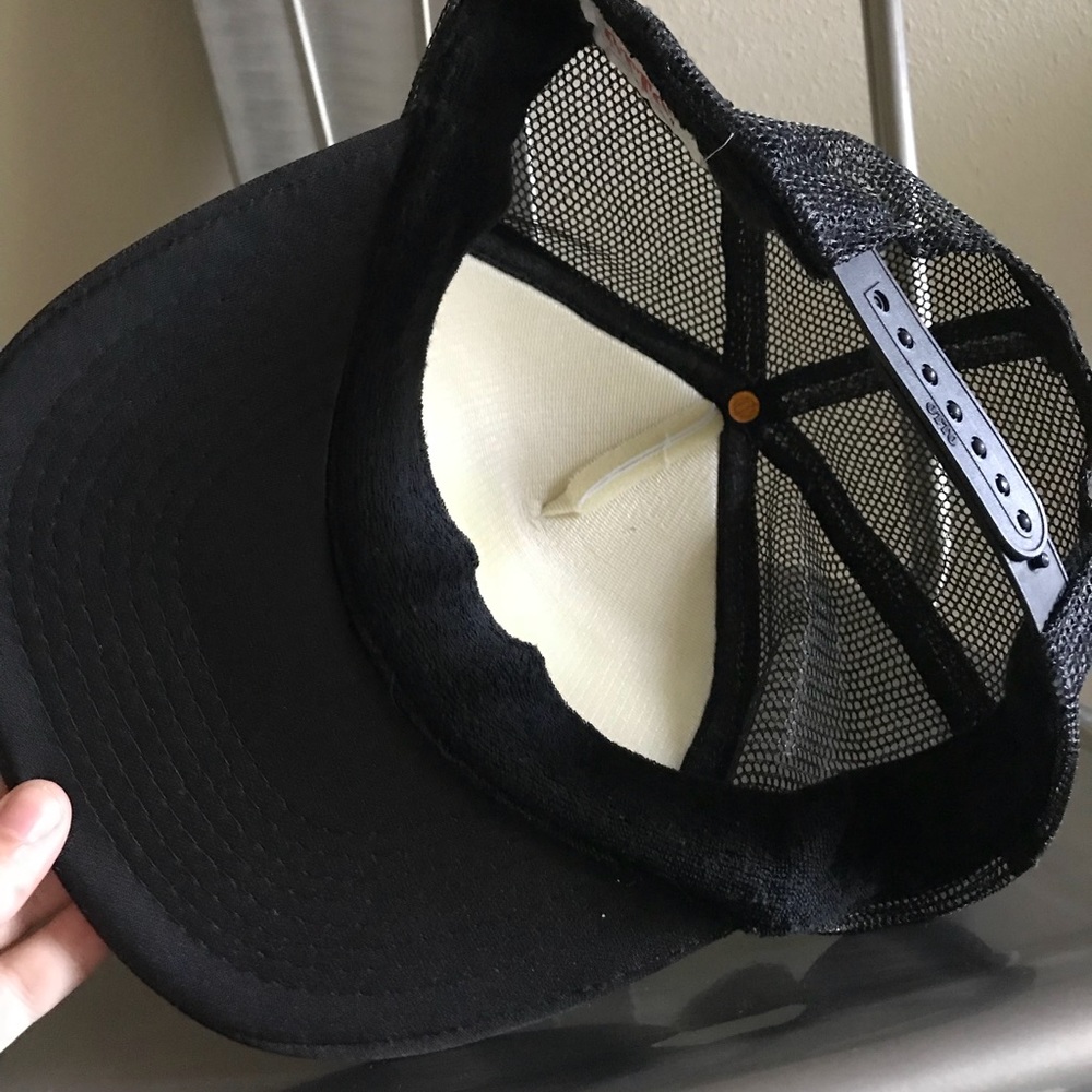 Mom Hat 💪 - Picture 2 of 2